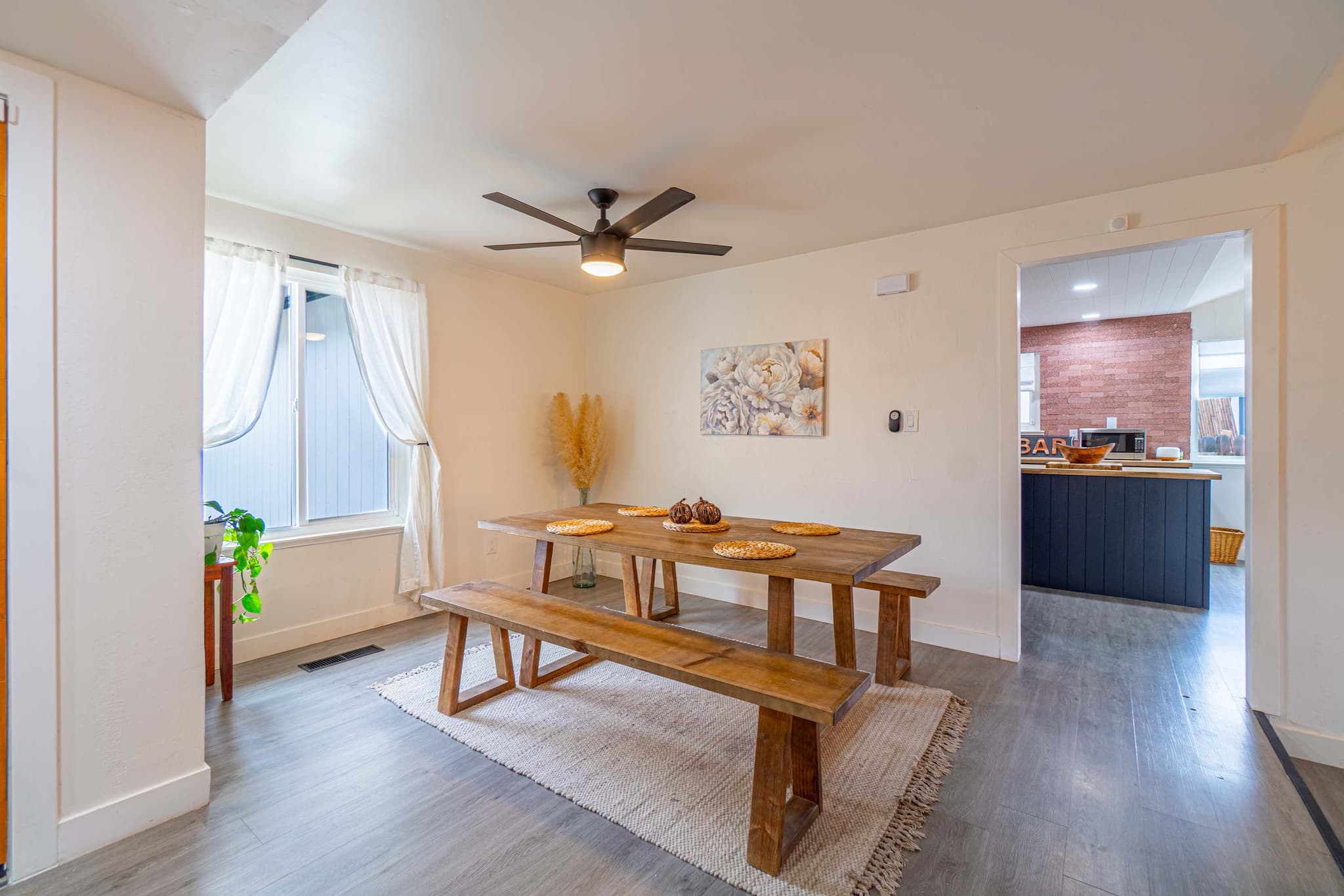 Cozy Family Retreat | Pet Friendly + Fenced Yard — photo 6