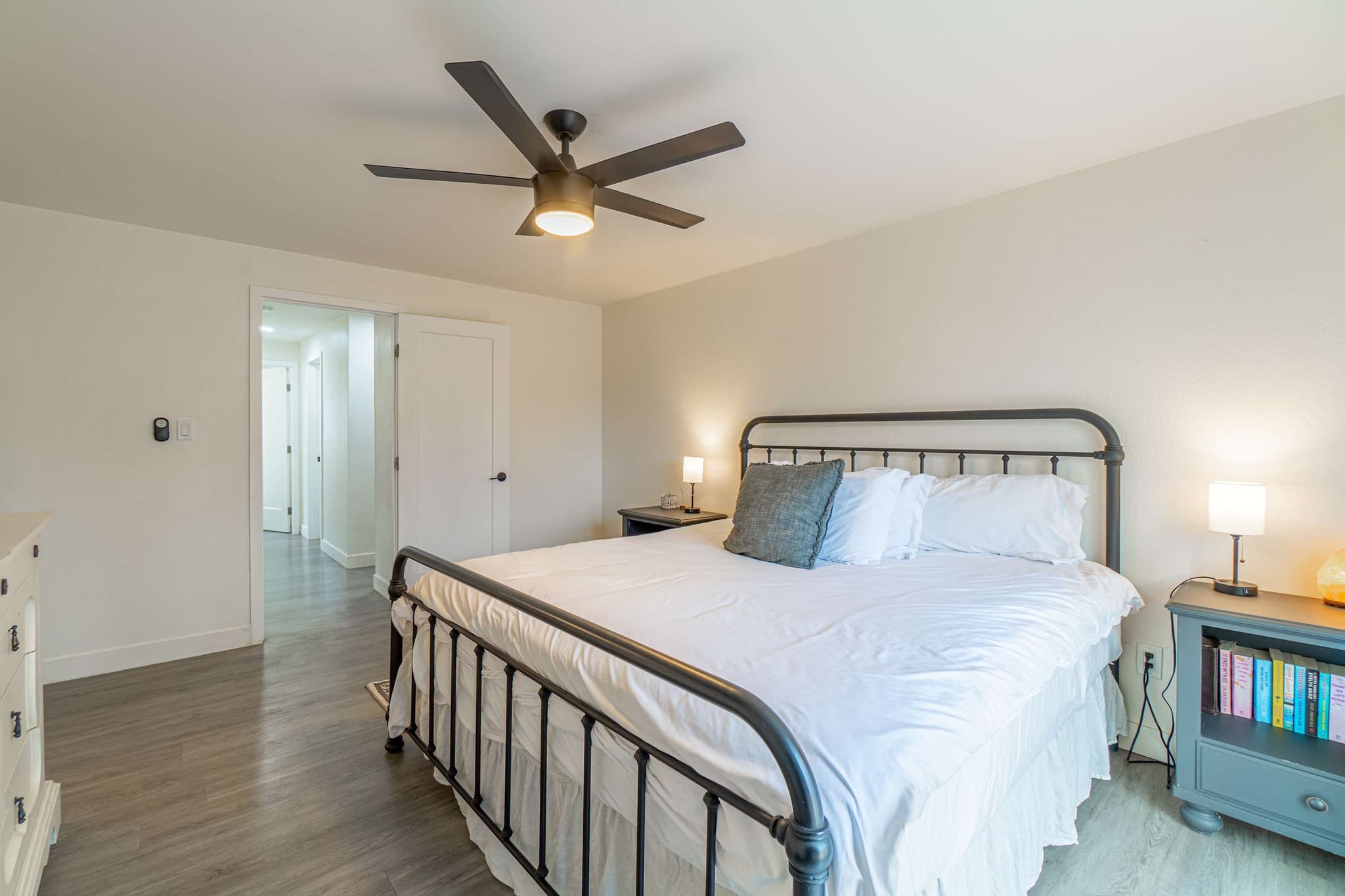Cozy Family Retreat | Pet Friendly + Fenced Yard — photo 10