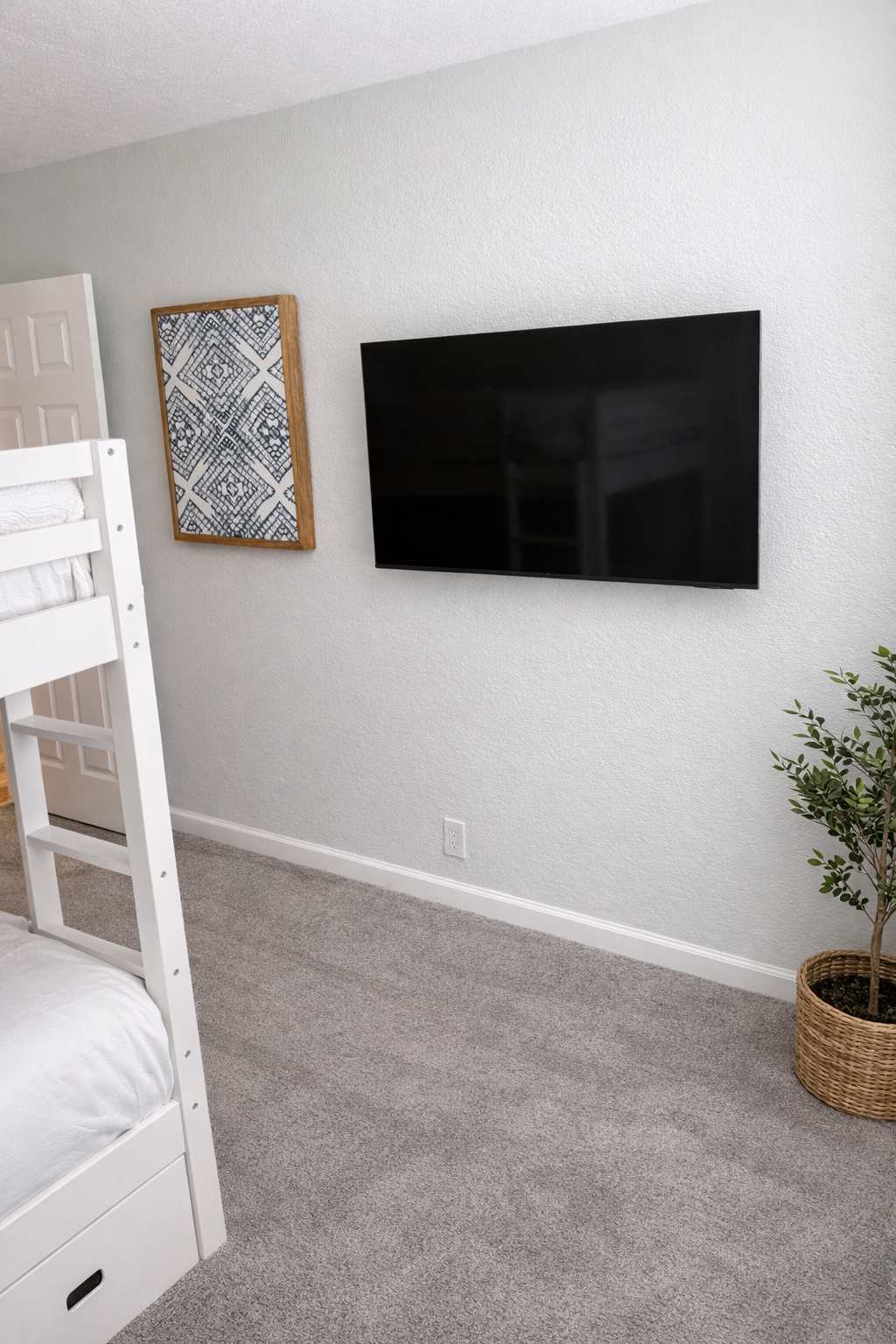 Vibrant Boho Family Home 3 Bed Pet Friendly UNR — photo 7