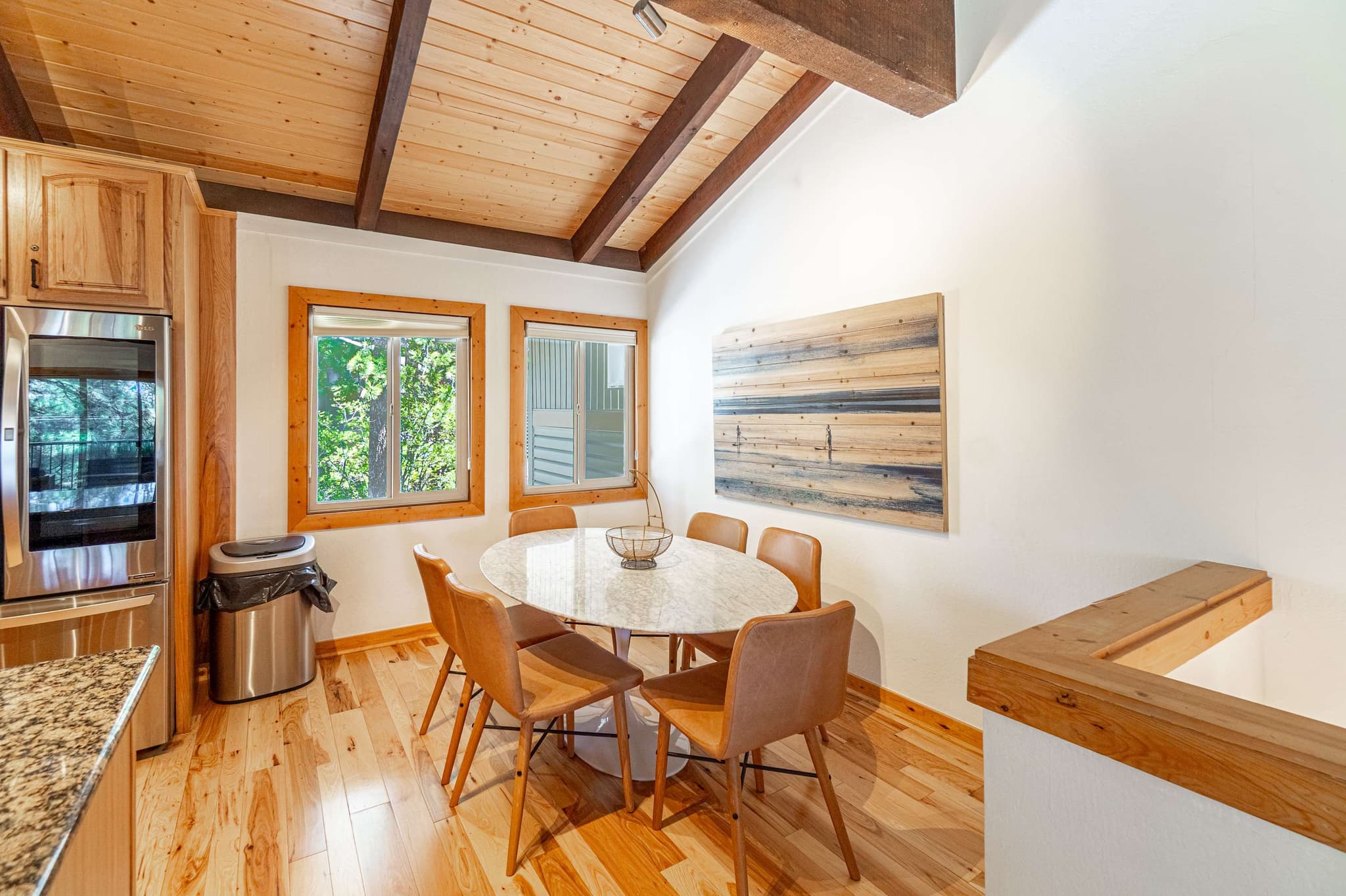 Upscale Tahoe Townhome near Incline w Fireplace — photo 7