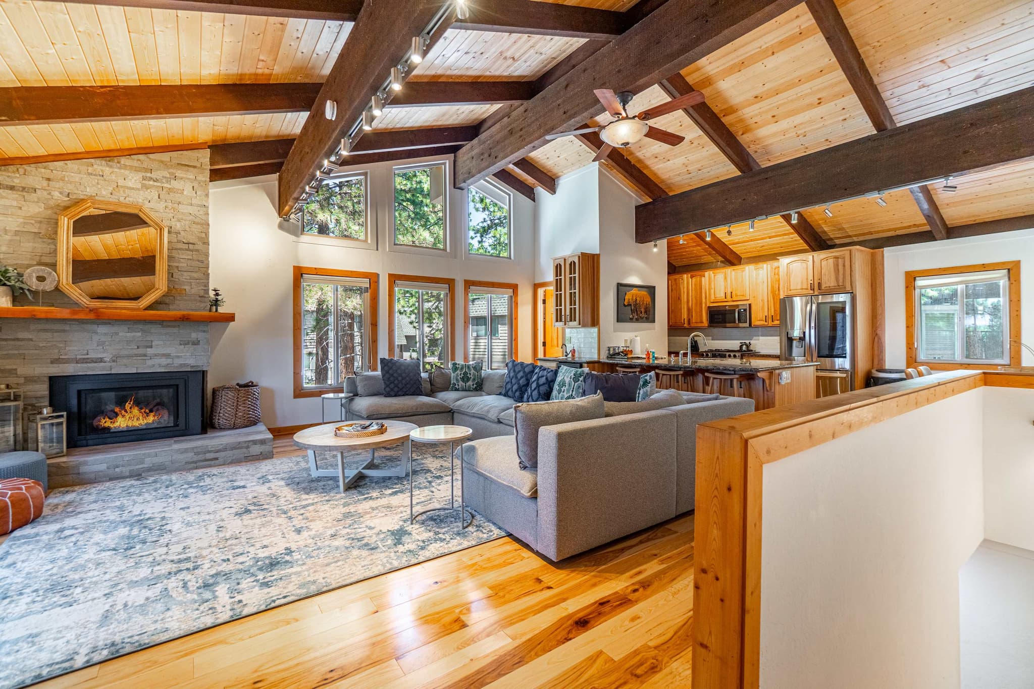 Upscale Tahoe Townhome near Incline w Fireplace — a vacation rental managed by Duvoire